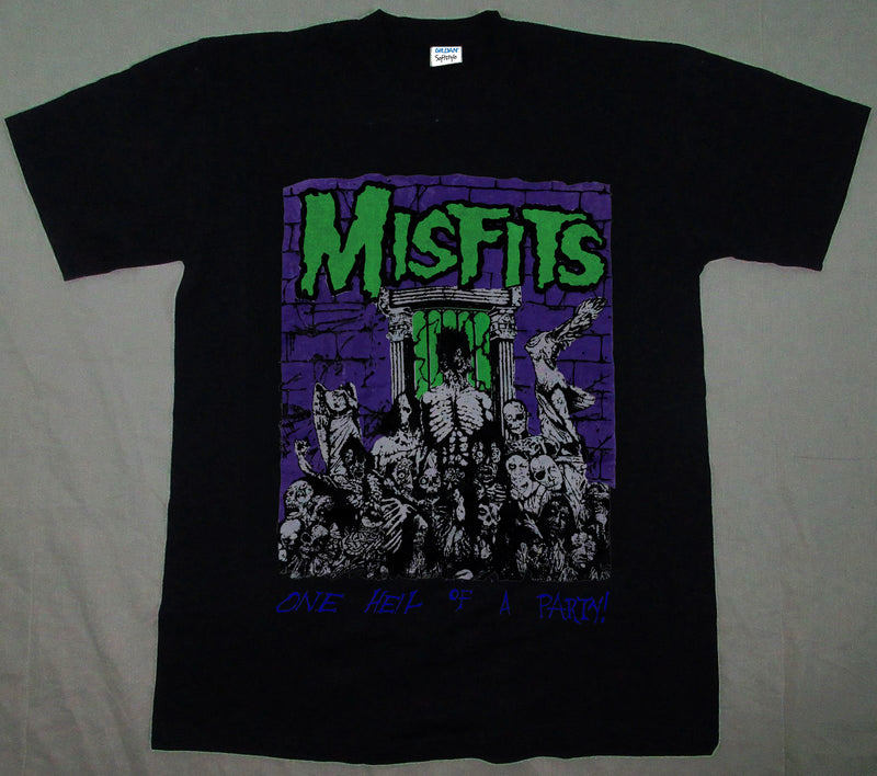 vintage MISFITS one hell of a party TShirt 90s